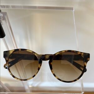 Chloé Tortoiseshell Round Sunglasses